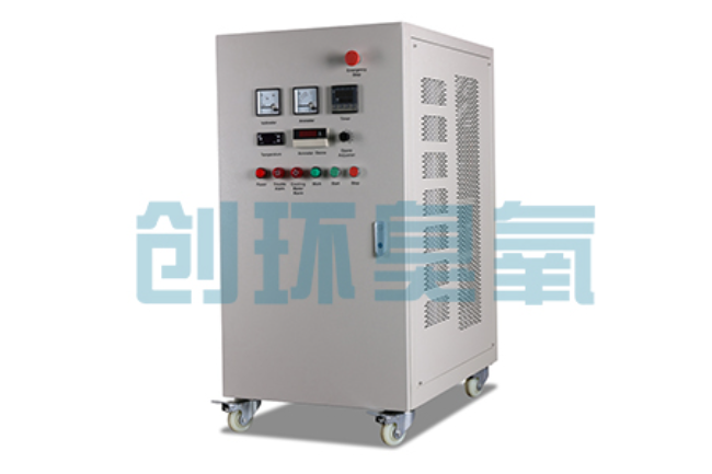 乌鲁木齐冬季养殖场密闭消毒双赢方案：臭氧发生器在工厂化水产与畜牧场景的安全应用